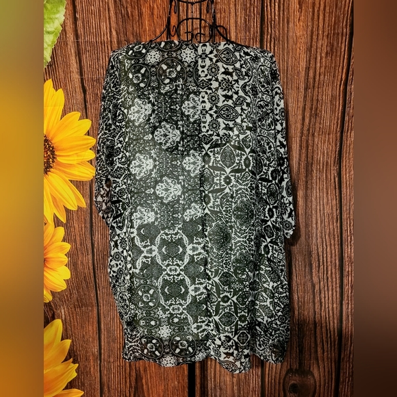 Style & Co Woman Faux Chiffon Blouse - Picture 5 of 6